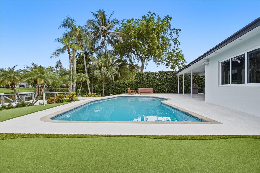 For Sale: $849,000 (3 beds, 2 baths, 1606 Square Feet)