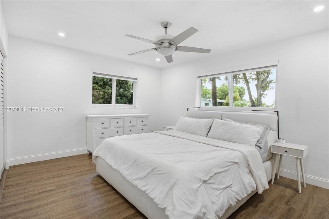 For Sale: $849,000 (3 beds, 2 baths, 1606 Square Feet)