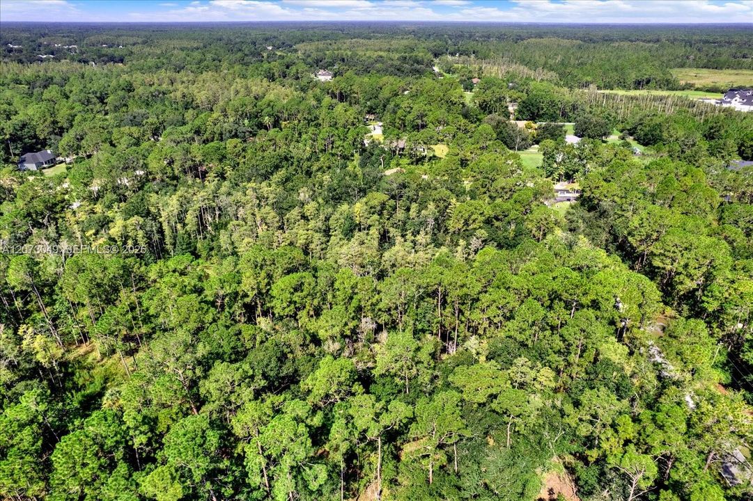 En Venta: $120,000 (1.01 acres)