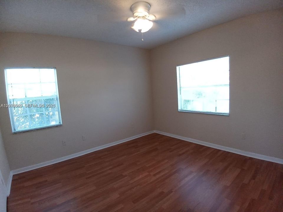 En Venta: $185,000 (1 camas, 1 baños, 763 Pies cuadrados)