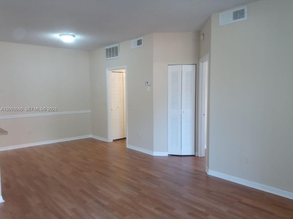 En Venta: $185,000 (1 camas, 1 baños, 763 Pies cuadrados)