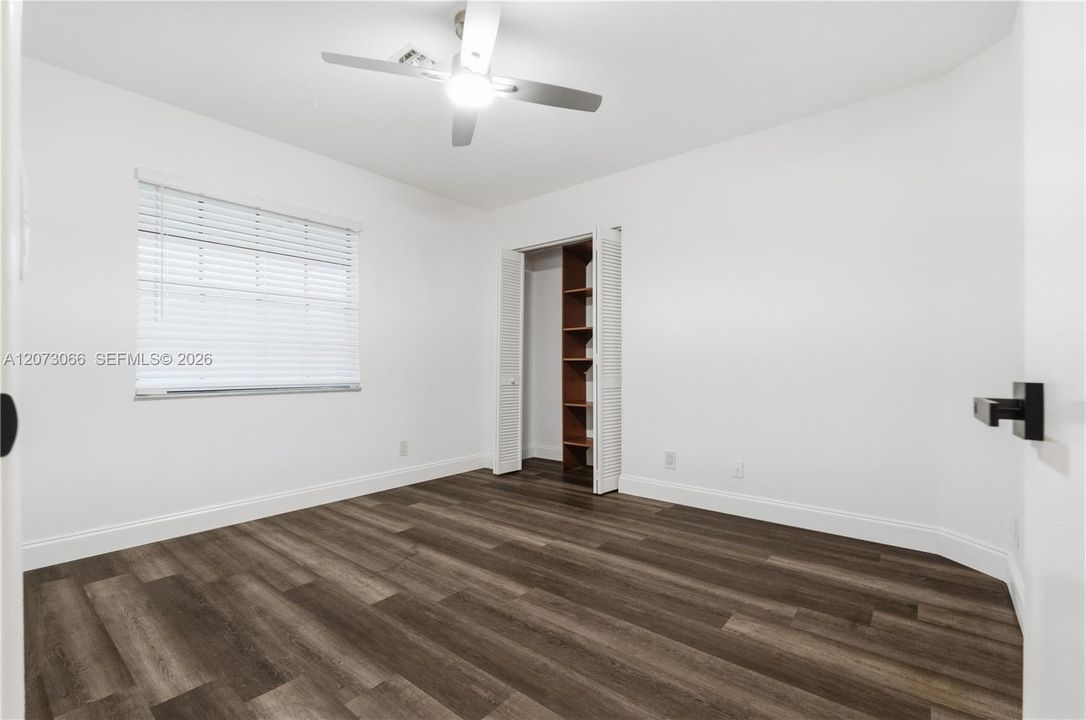 For Sale: $745,000 (4 beds, 2 baths, 2274 Square Feet)