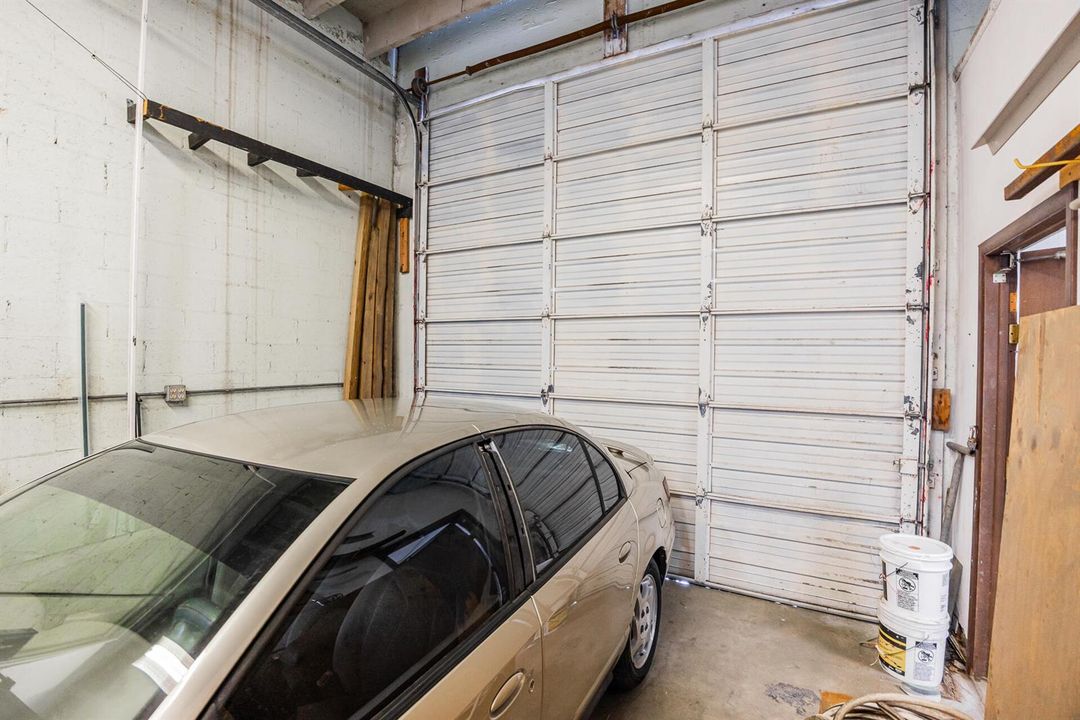 231 SW 5 Ct-16