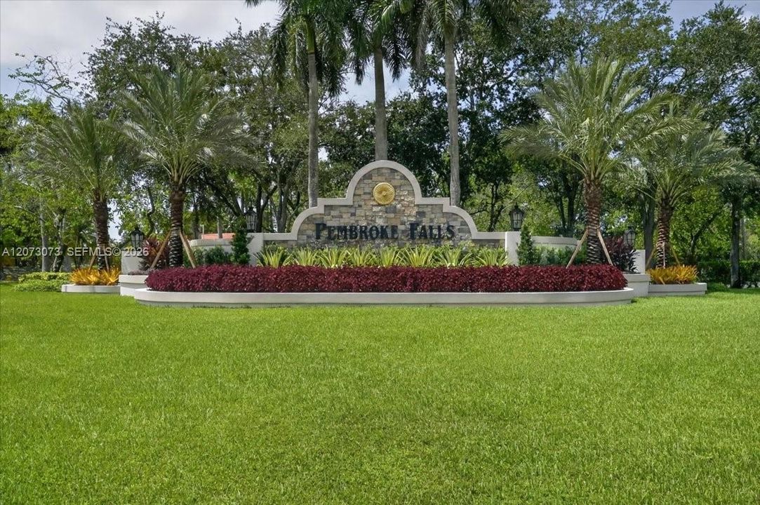 For Sale: $985,000 (4 beds, 3 baths, 2829 Square Feet)