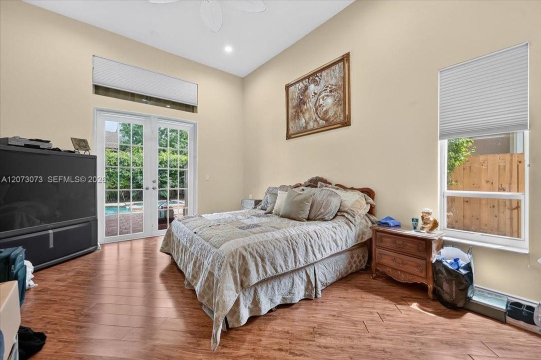 For Sale: $985,000 (4 beds, 3 baths, 2829 Square Feet)