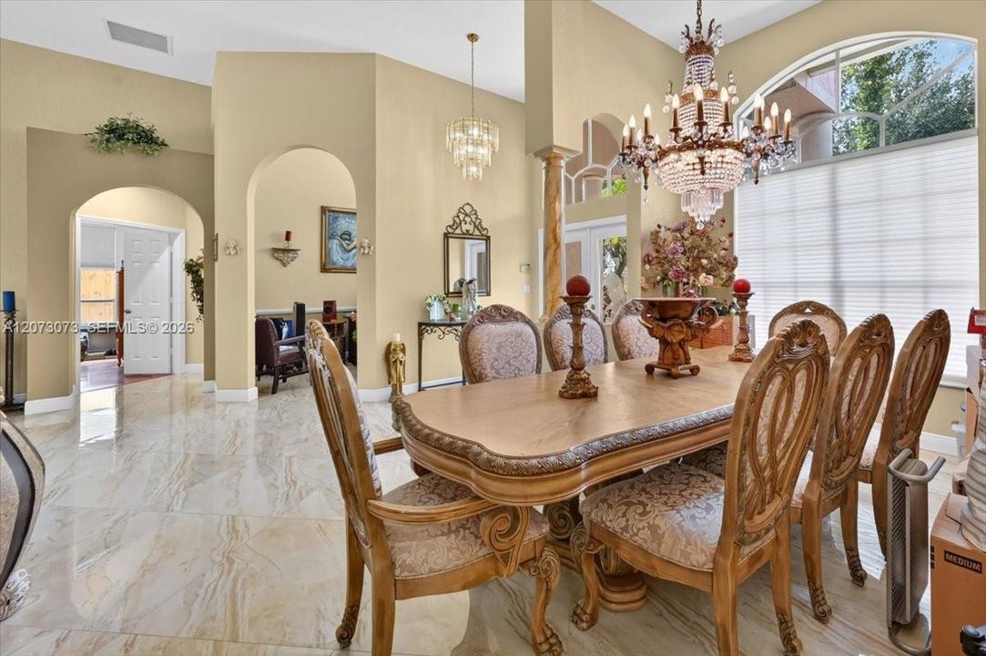 For Sale: $985,000 (4 beds, 3 baths, 2829 Square Feet)