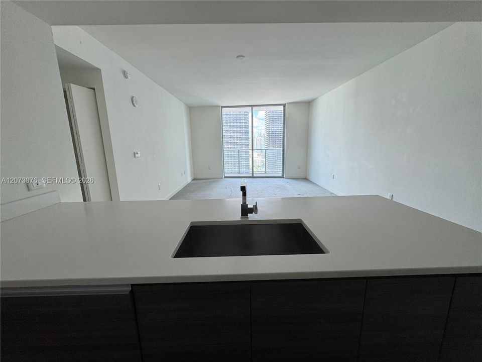 В аренду: $3,600 (1 спален, 1 ванн, 769 Квадратных фут)