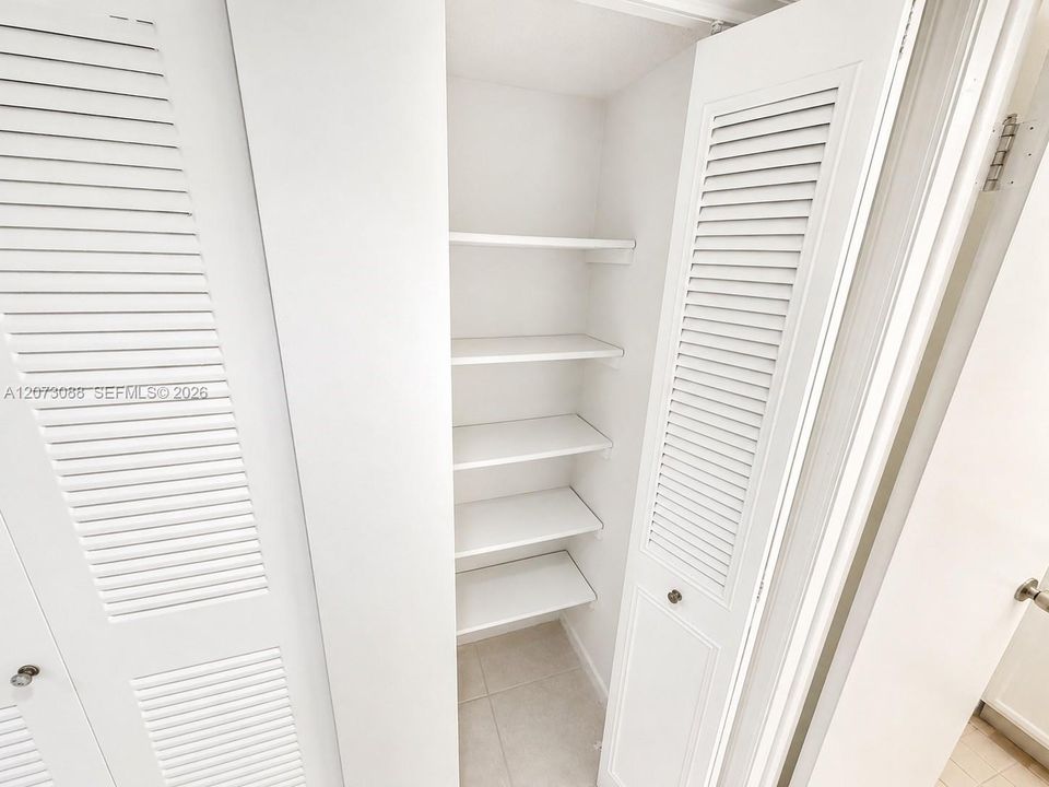 В аренду: $1,500 (1 спален, 1 ванн, 721 Квадратных фут)