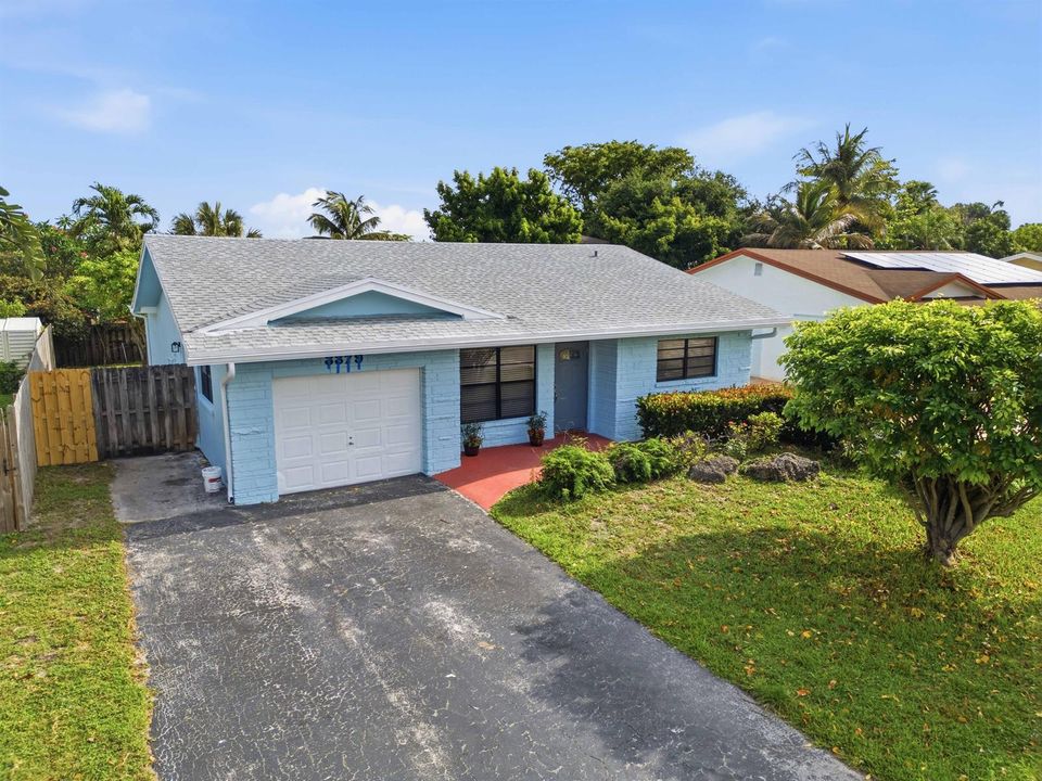 3379 NW 63rd St_001