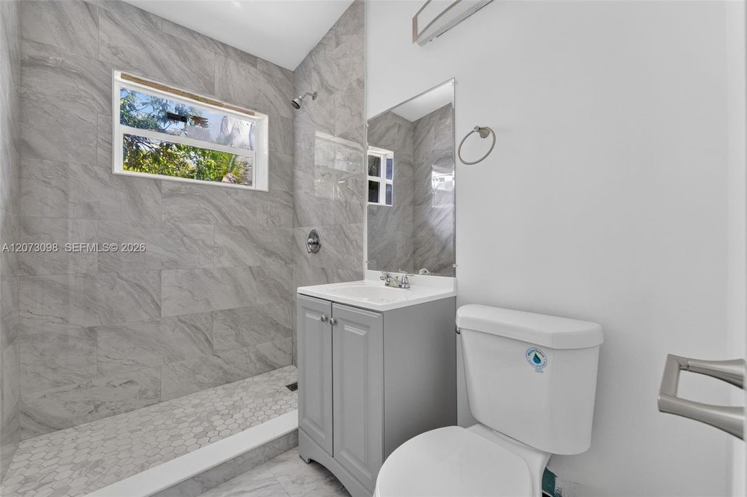 For Sale: $524,999 (4 beds, 2 baths, 1607 Square Feet)