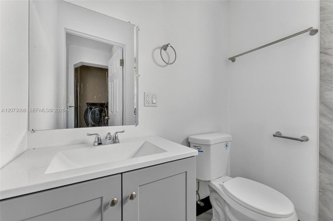 For Sale: $524,999 (4 beds, 2 baths, 1607 Square Feet)