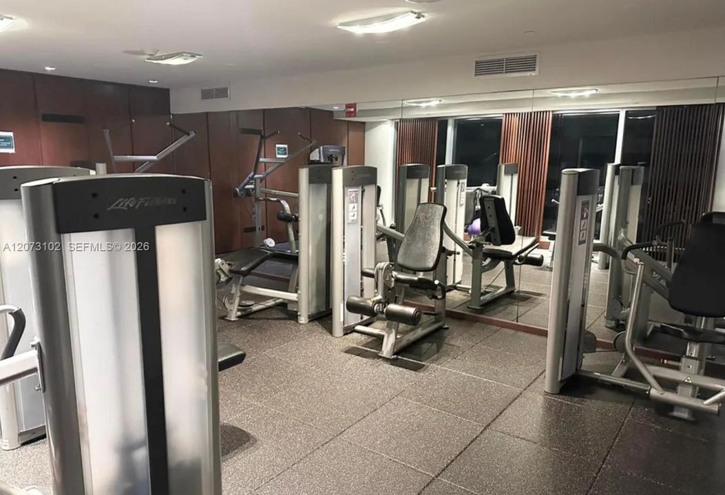 В аренду: $2,400 (0 спален, 1 ванн, 507 Квадратных фут)