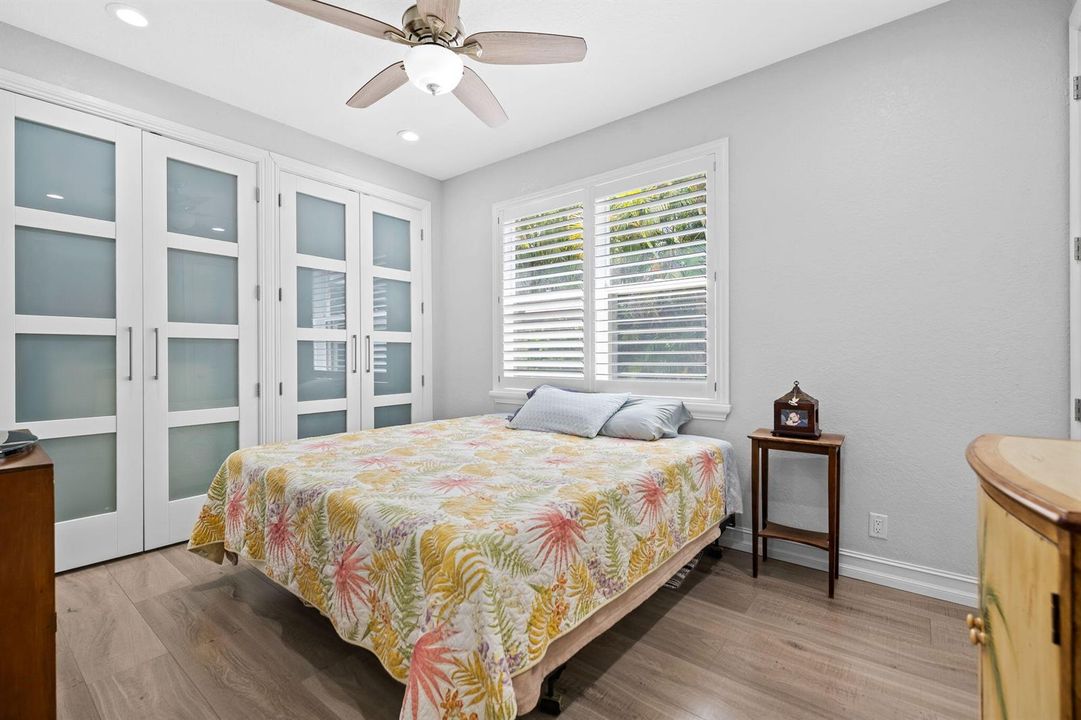 Bedroom 5 (In-Law Suite)