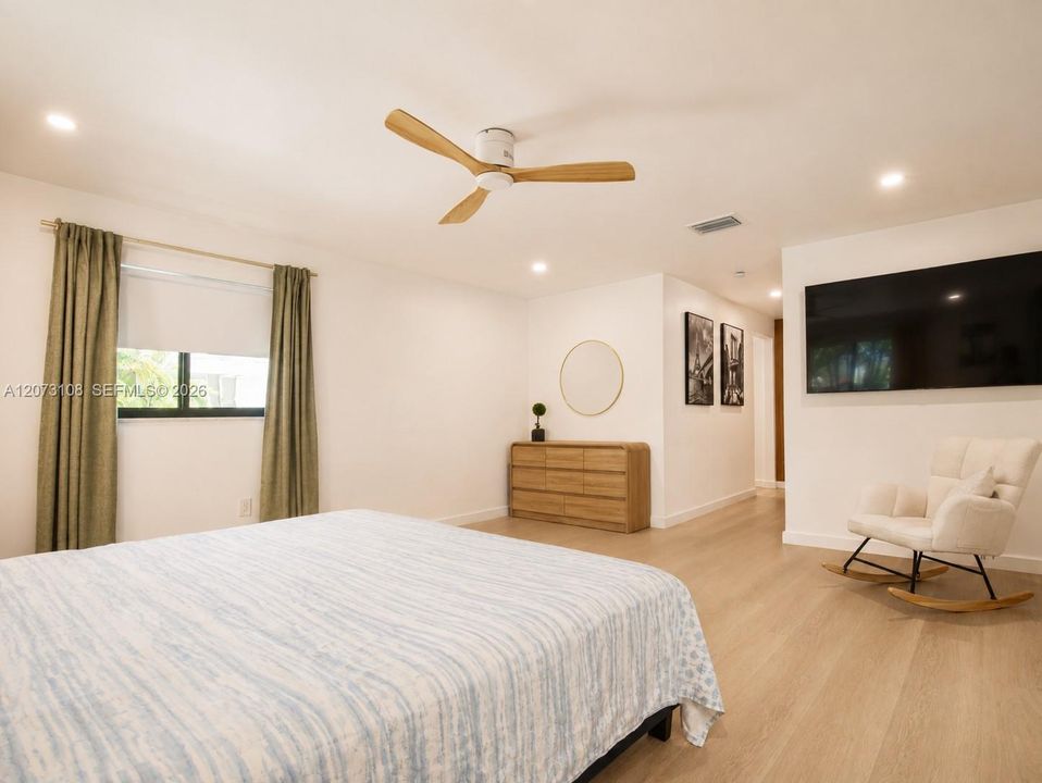 For Sale: $725,000 (3 beds, 2 baths, 0 Square Feet)