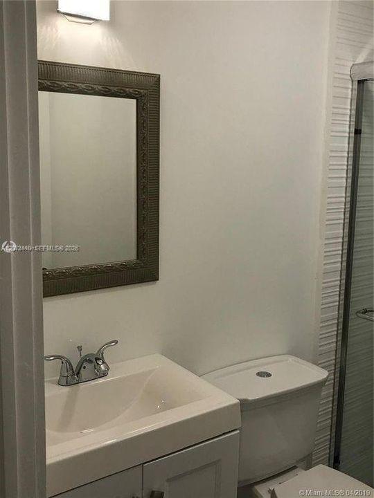 For Rent: $1,150 (0 beds, 1 baths, 1386 Square Feet)