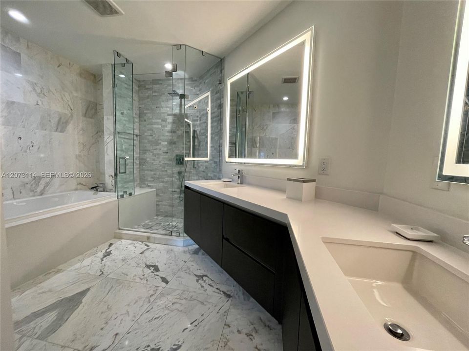 В аренду: $5,500 (2 спален, 2 ванн, 1173 Квадратных фут)