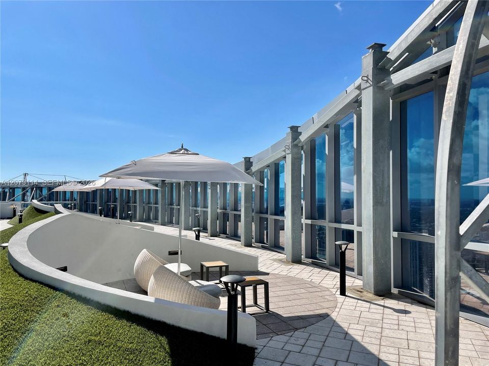 В аренду: $5,500 (2 спален, 2 ванн, 1173 Квадратных фут)