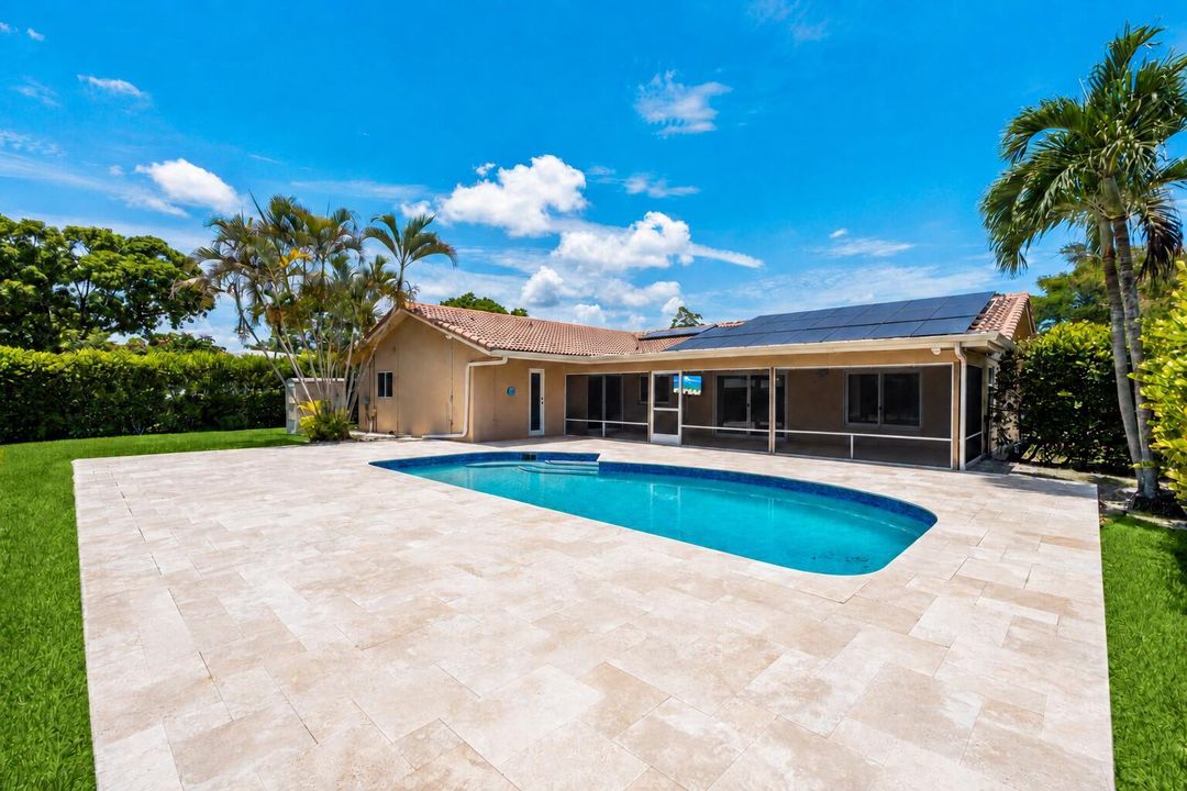 pool 22