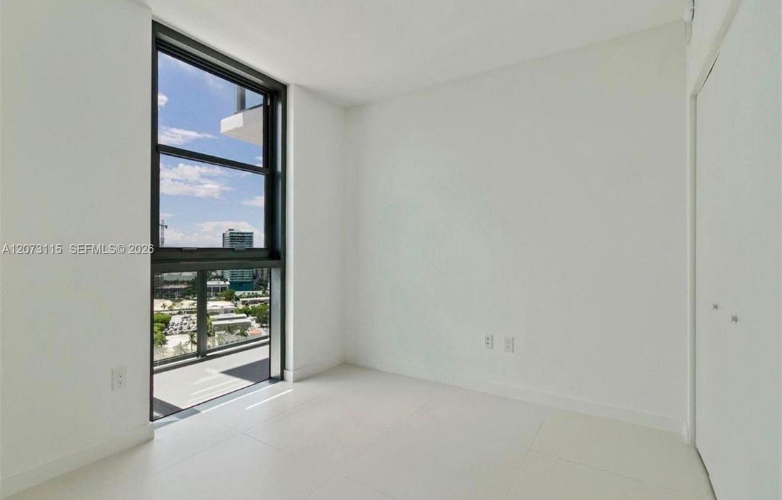 For Rent: $4,500 (2 beds, 2 baths, 1084 Square Feet)