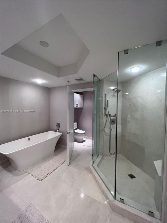 En Venta: $1,077,000 (2 camas, 2 baños, 1962 Pies cuadrados)