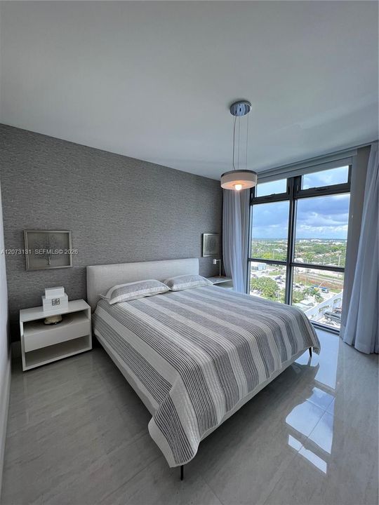 En Venta: $1,077,000 (2 camas, 2 baños, 1962 Pies cuadrados)