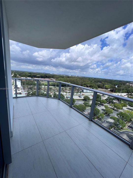 En Venta: $1,077,000 (2 camas, 2 baños, 1962 Pies cuadrados)