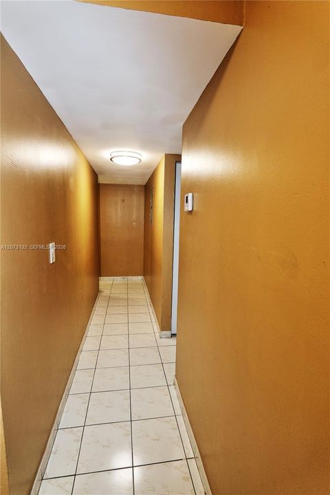 For Sale: $349,900 (3 beds, 2 baths, 1168 Square Feet)