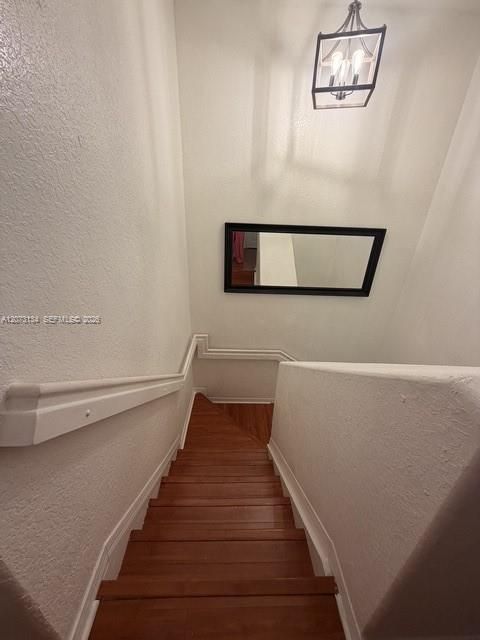 En Renta: $3,400 (4 camas, 2 baños, 1490 Pies cuadrados)