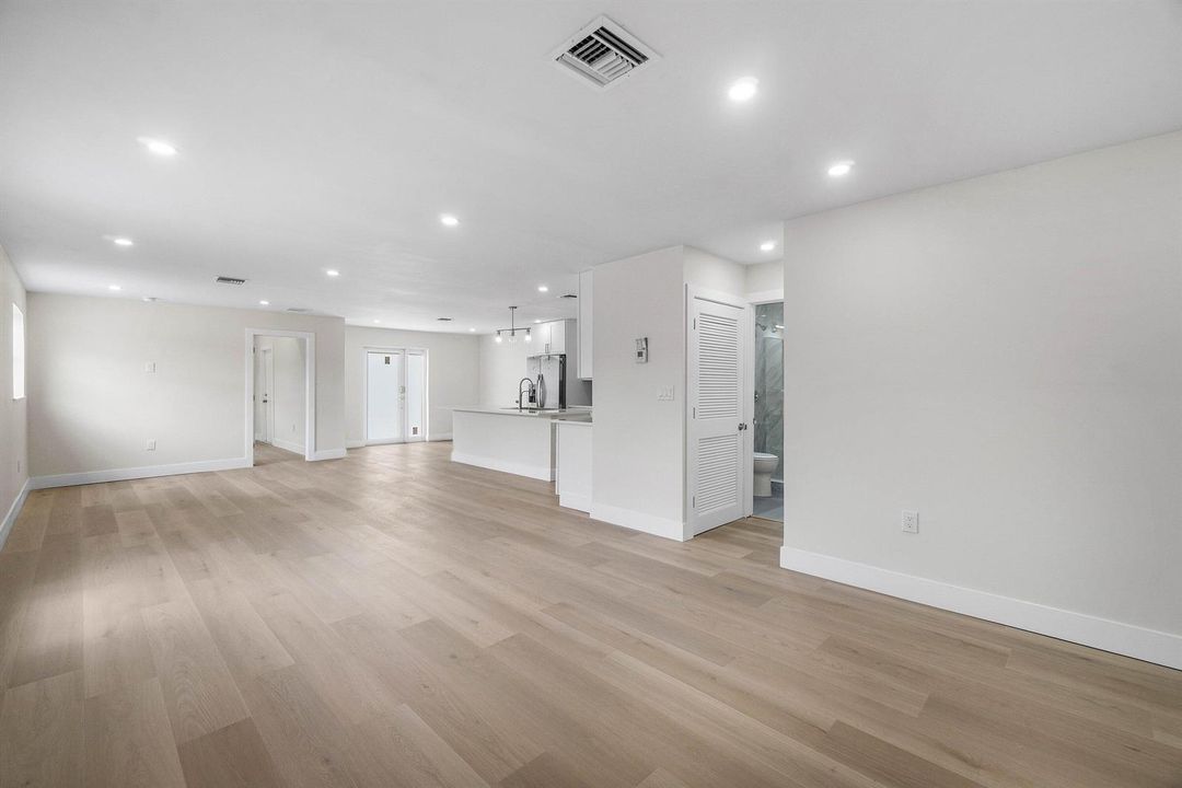 017-325Southwest8thAvenue-DelrayBeach-FL