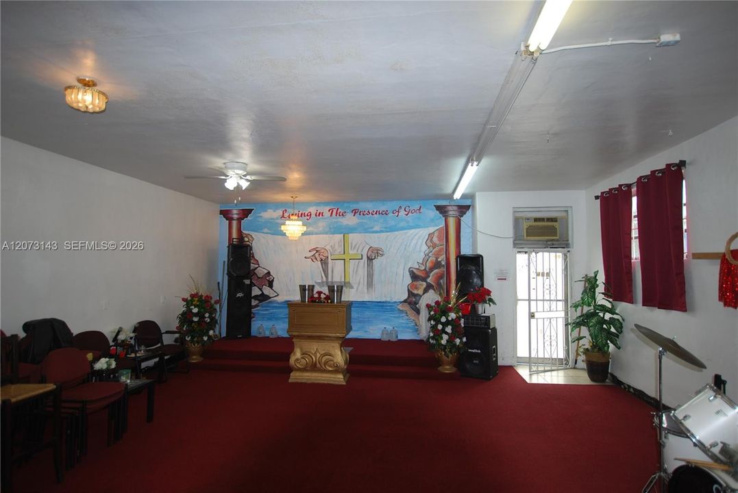 For Sale: $625,000 (0 beds, 0 baths, 2242 Square Feet)