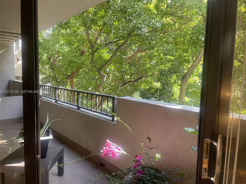 В аренду: $7,900 (3 спален, 2 ванн, 1720 Квадратных фут)