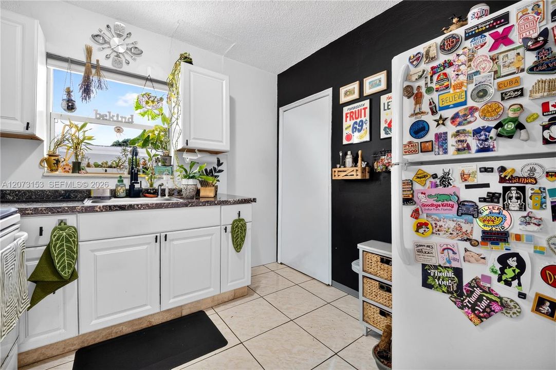 For Sale: $1,150,000 (0 beds, 0 baths, 3304 Square Feet)