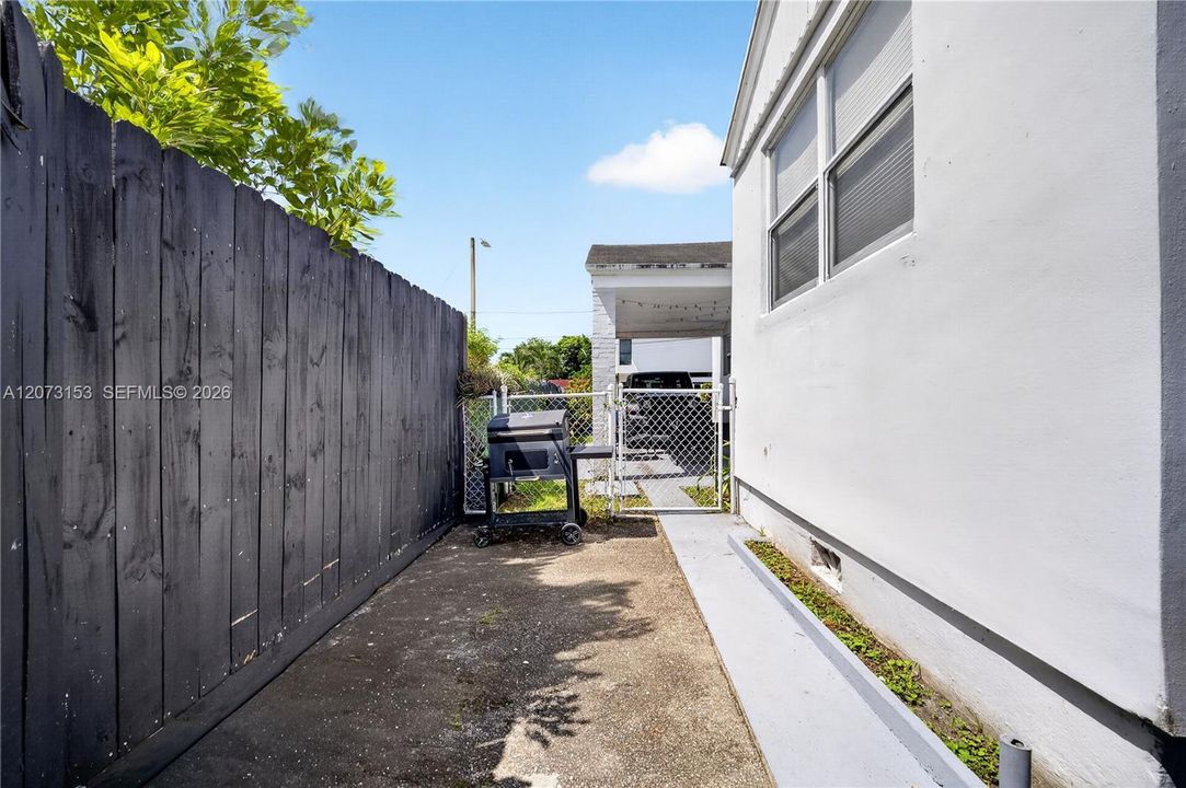 For Sale: $1,150,000 (0 beds, 0 baths, 3304 Square Feet)