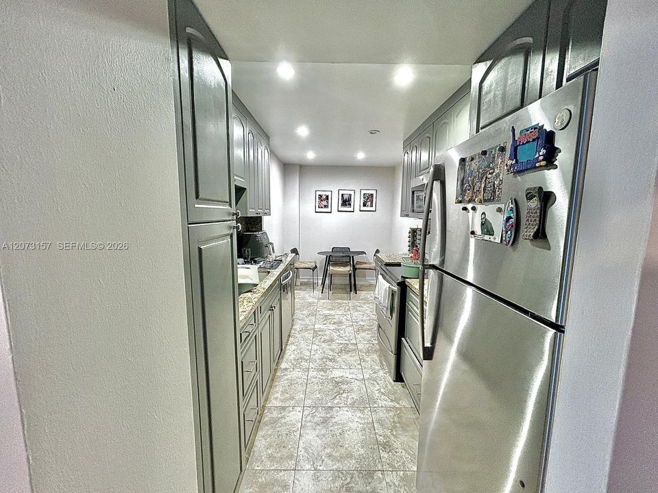 En Venta: $190,000 (1 camas, 1 baños, 844 Pies cuadrados)