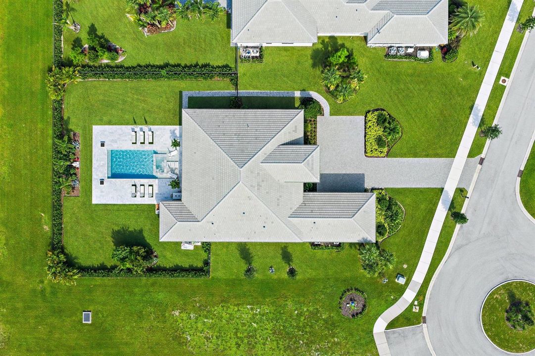013-3480SWFlowerdewCt-PalmCity-SMALL