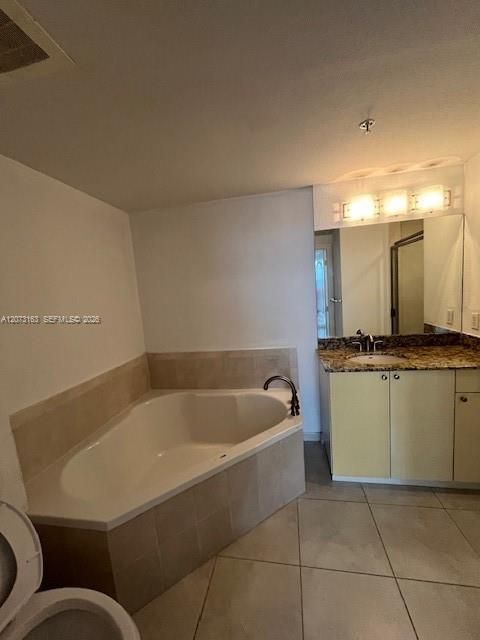 For Rent: $2,500 (2 beds, 2 baths, 1036 Square Feet)
