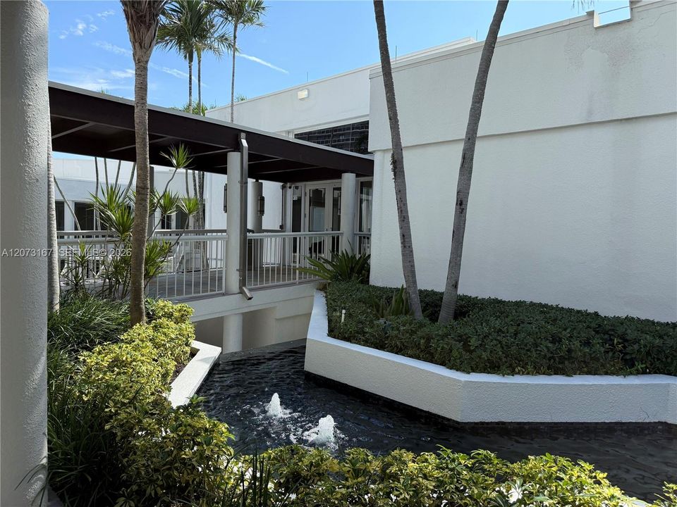 For Rent: $9,300 (3 beds, 3 baths, 3264 Square Feet)