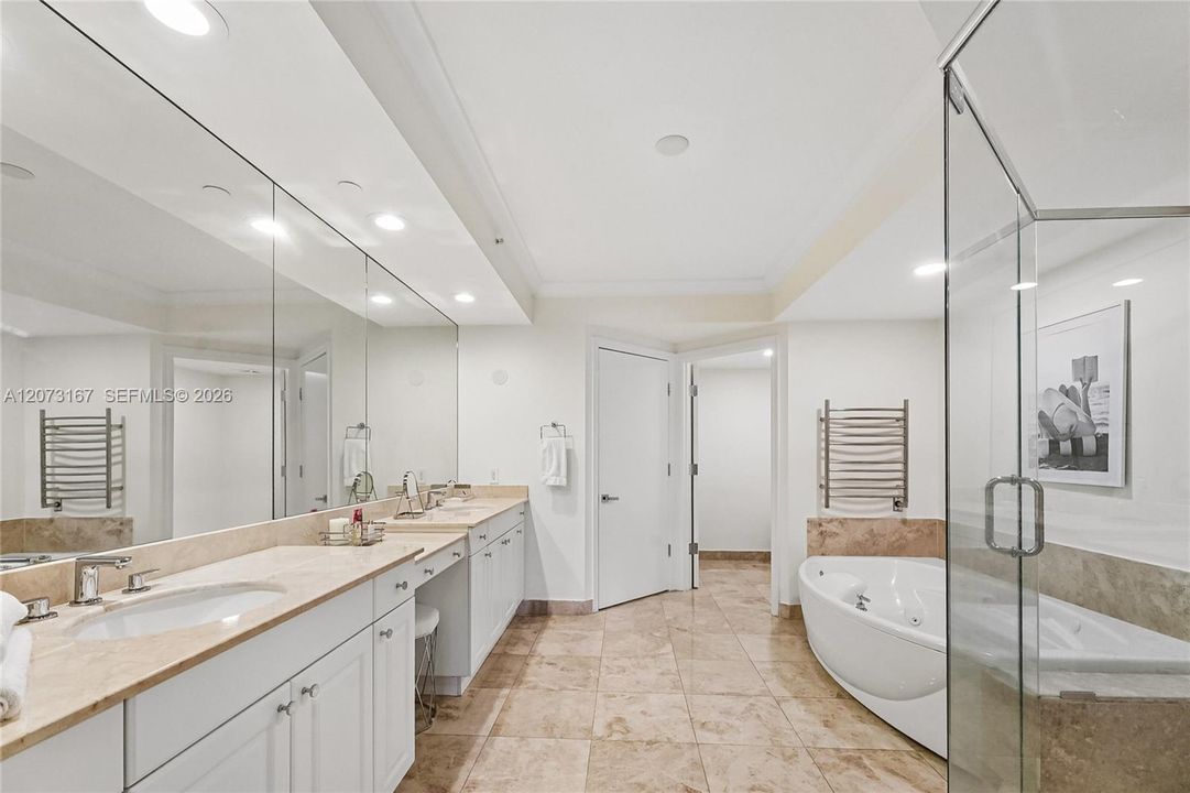 For Rent: $9,300 (3 beds, 3 baths, 3264 Square Feet)