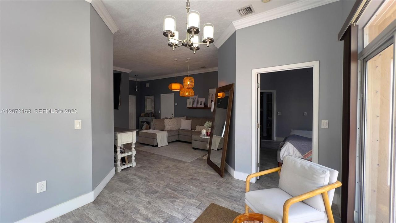 For Rent: $3,300 (3 beds, 2 baths, 1373 Square Feet)