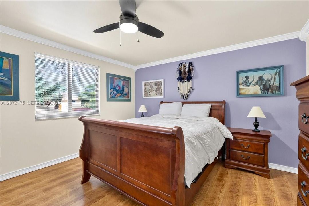 For Sale: $1,150,000 (4 beds, 2 baths, 2894 Square Feet)