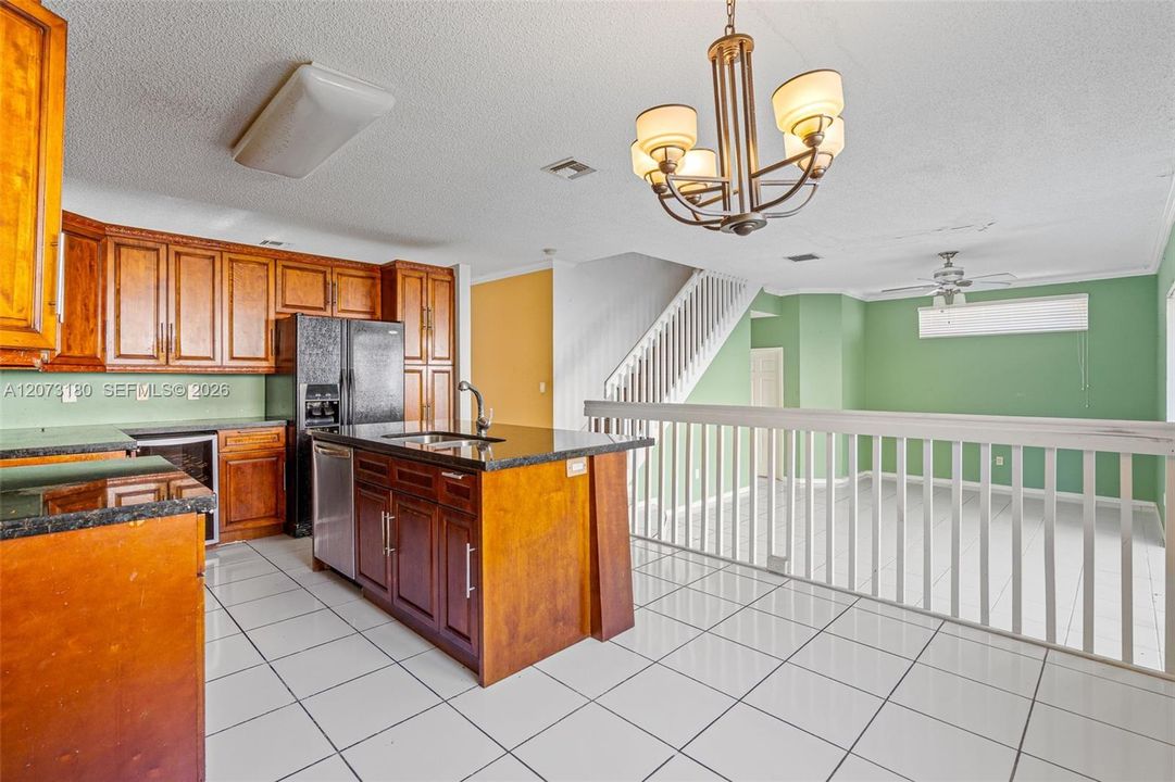 For Sale: $579,900 (3 beds, 2 baths, 2189 Square Feet)