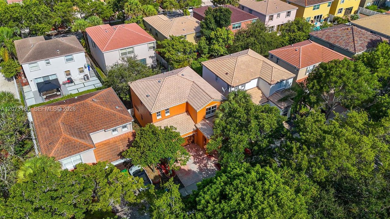 For Sale: $579,900 (3 beds, 2 baths, 2189 Square Feet)