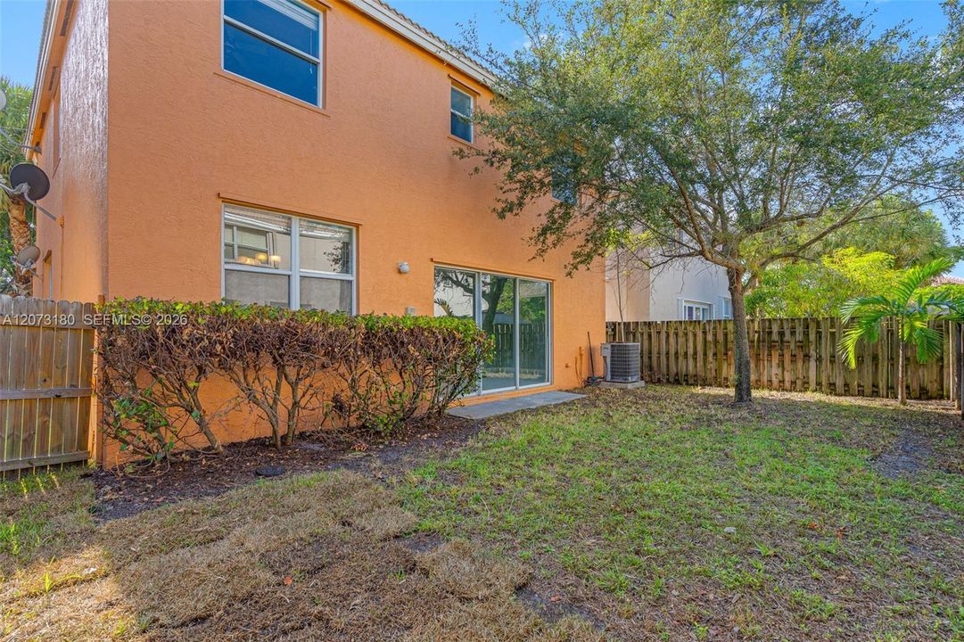For Sale: $579,900 (3 beds, 2 baths, 2189 Square Feet)