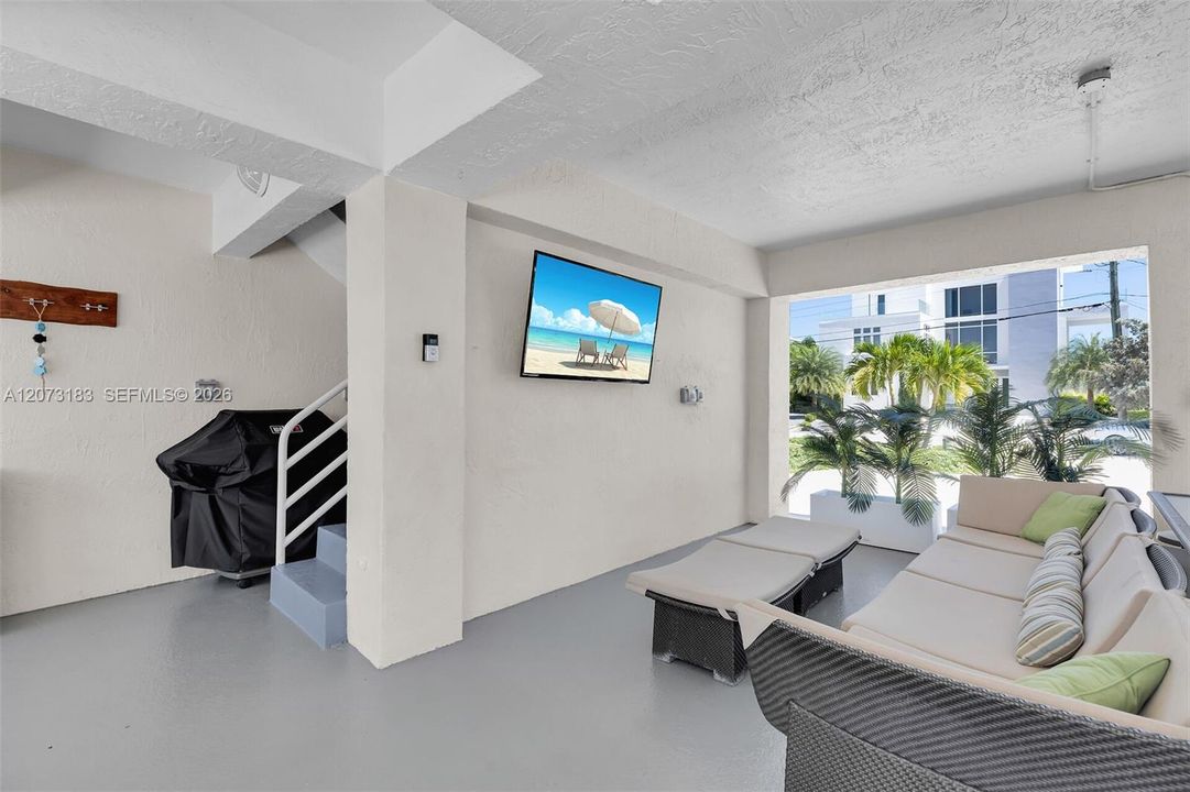 Cool breeze open patio area