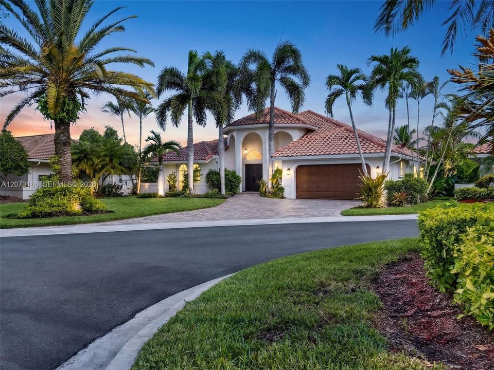 En Venta: $1,299,000 (4 camas, 3 baños, 2414 Pies cuadrados)
