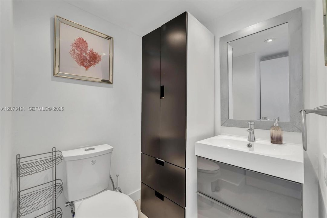 В аренду: $3,500 (1 спален, 1 ванн, 910 Квадратных фут)
