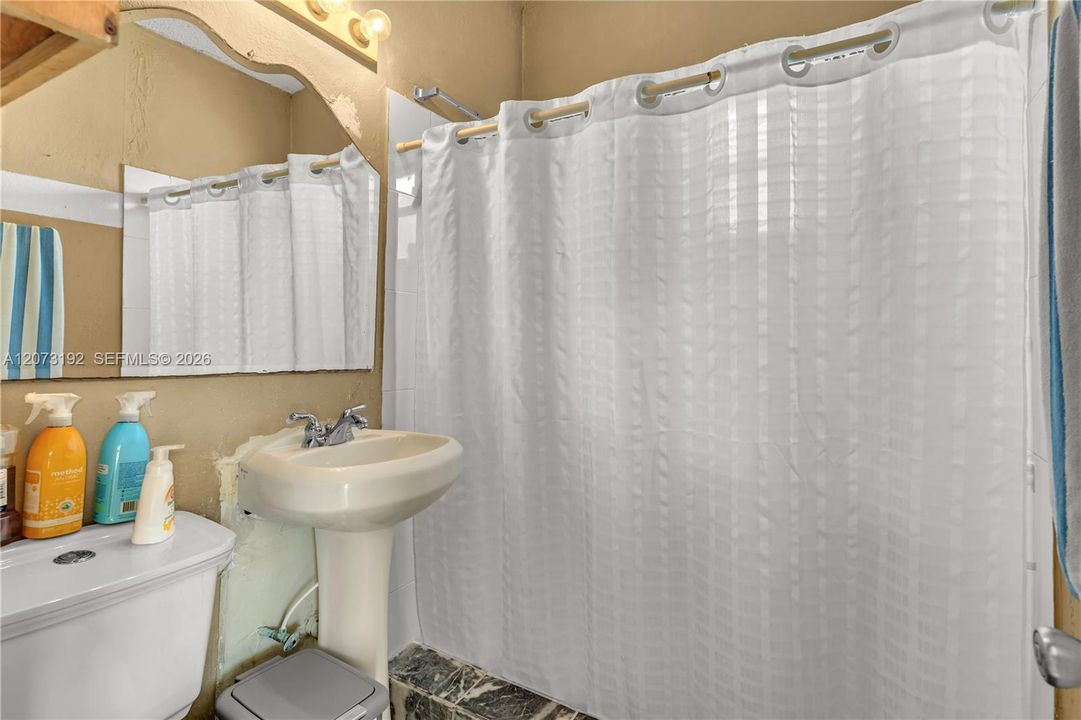 For Sale: $600,000 (0 beds, 0 baths, 2652 Square Feet)
