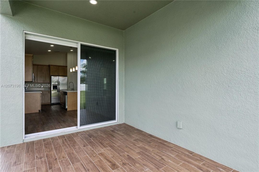 For Rent: $3,600 (4 beds, 2 baths, 1768 Square Feet)