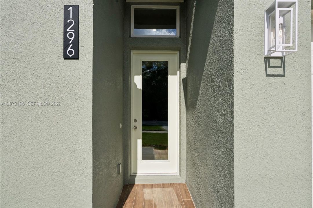 For Rent: $3,600 (4 beds, 2 baths, 1768 Square Feet)