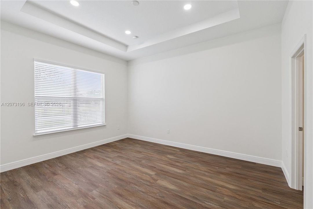 For Rent: $3,600 (4 beds, 2 baths, 1768 Square Feet)